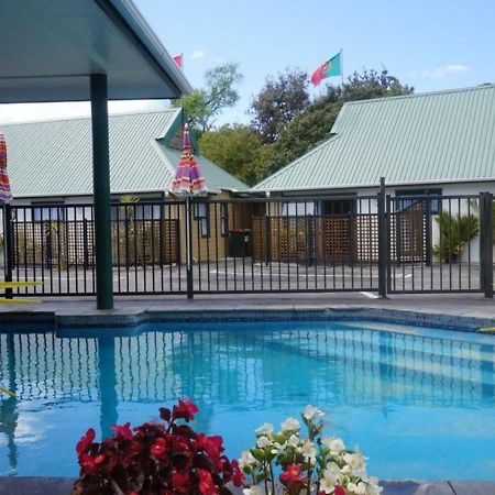 Cheviot Park Motor Lodge Whangarei Extérieur photo