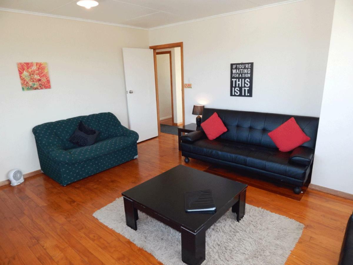 Cheviot Park Motor Lodge Whangarei Extérieur photo