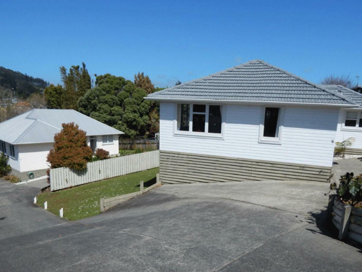 Cheviot Park Motor Lodge Whangarei Extérieur photo